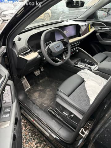 Audi Q5 III 40 TFSI 2.0 AMT 4WD