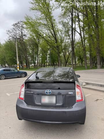 Toyota Prius III Рестайлинг (XW30) 1.8hyb AT