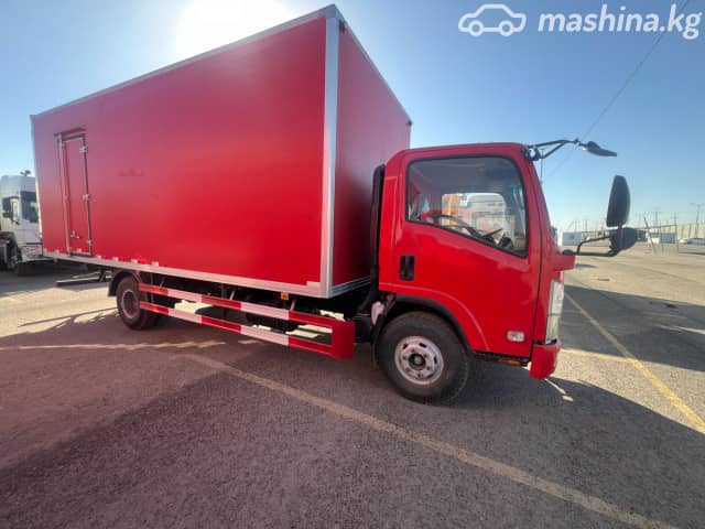Isuzu NKR