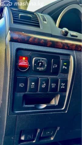Toyota Land Cruiser 200 Series Рестайлинг 1 4.6 AT 4WD