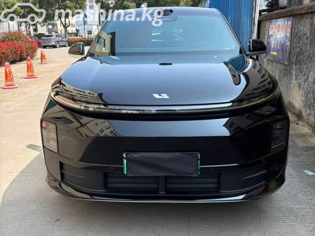 LiXiang L6 1.5hyb AT 4WD