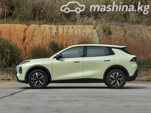 Changan Qiyuan Q05 1.5hyb CVT