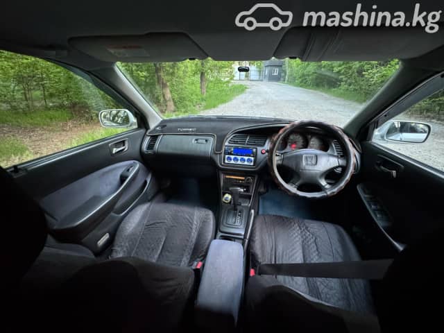 Honda Accord VI 1.8 AT