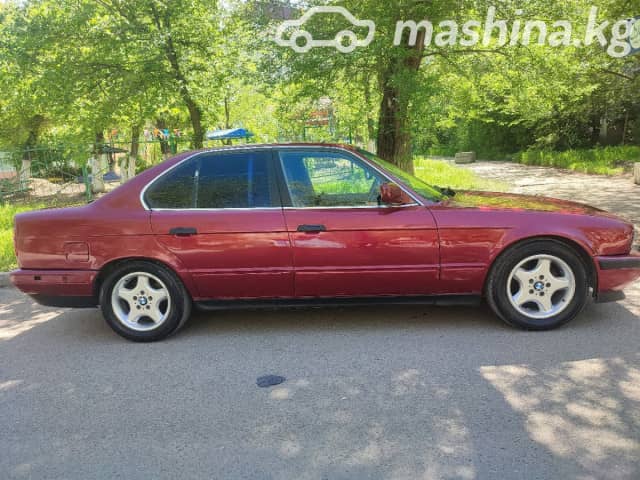 BMW 5 серии III (E34) 525i 2.5 MT