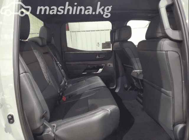Toyota Tundra III CrewMax 3.5hyb AT 4WD