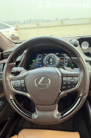 Lexus ES VII 300h 2.5hyb CVT