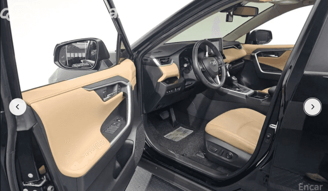 Toyota RAV4 V (XA50) 2.5hyb CVT 4WD