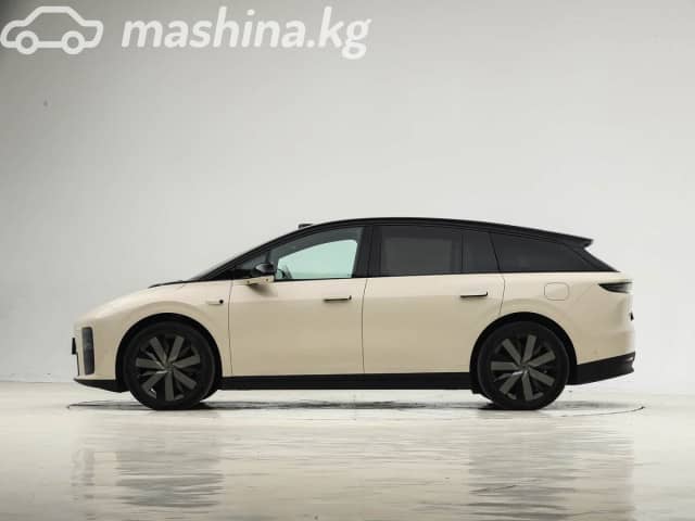 LiXiang L6 1.5hyb AT 4WD
