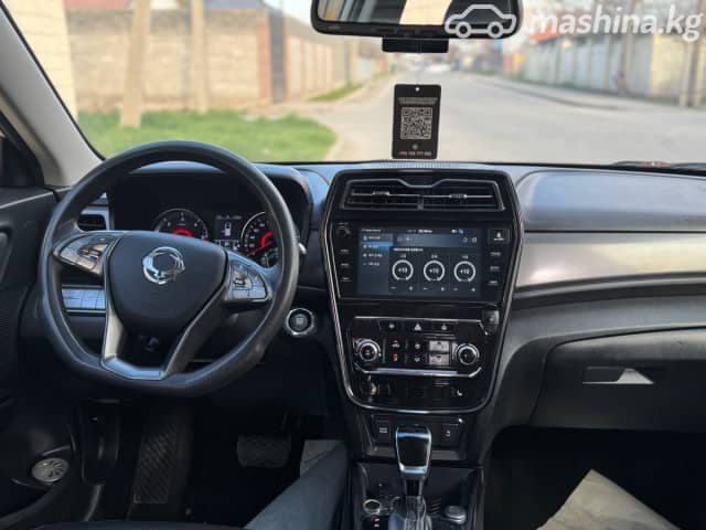 SsangYong Tivoli I Рестайлинг 1.6d AT