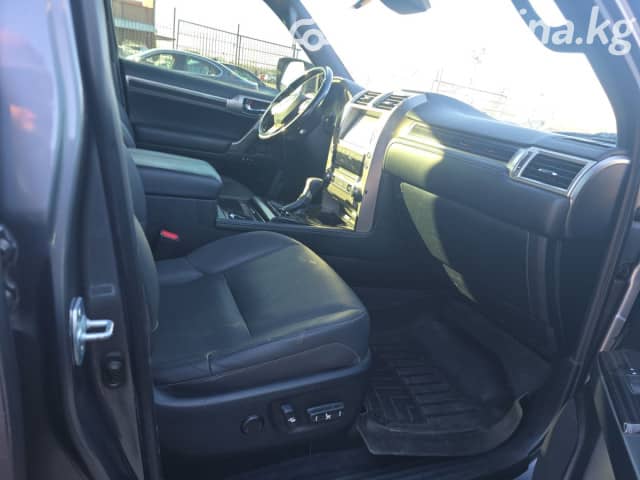 Lexus GX II Рестайлинг 2 460 4.6 AT 4WD
