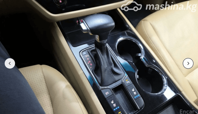 Kia Carnival III 2.2d AT