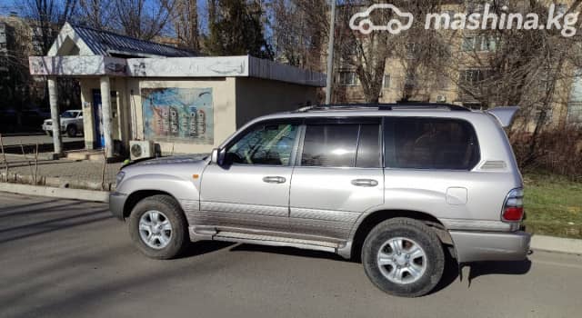 Toyota Land Cruiser 100 Series Рестайлинг 1 105 4.5 AT 4WD