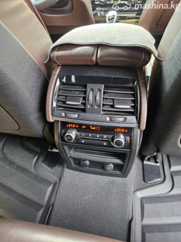 BMW X5 III (F15) M50d 3.0d AT 4WD