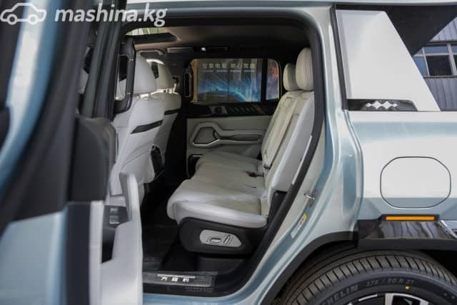 BYD FangChengBao Leopard 8 2.0hyb AT 4WD