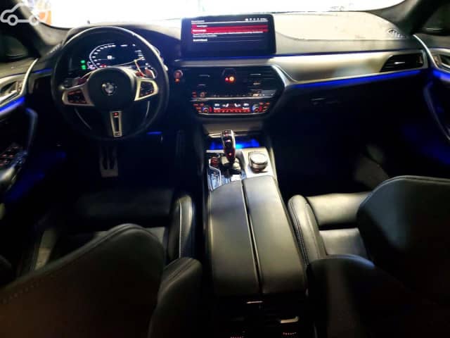 BMW M5 VI (F90) Рестайлинг 4.4 AT 4WD