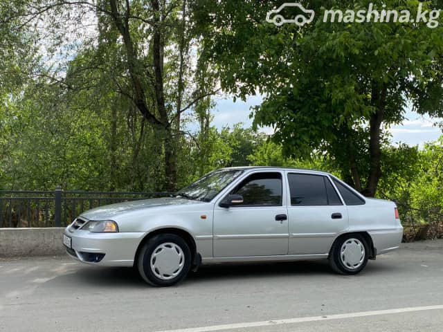 Daewoo Nexia I Рестайлинг 1.5 MT