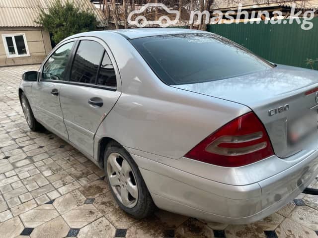 Mercedes-Benz C-Класс II (W203) 200 2.0 MT