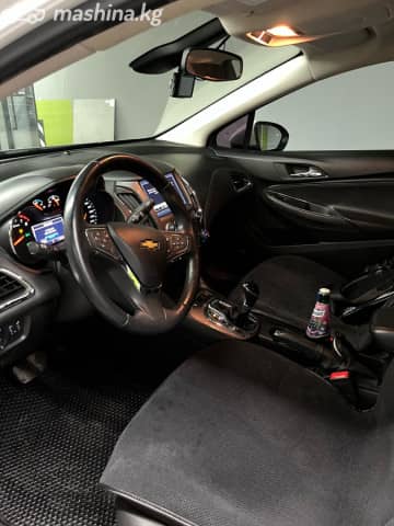 Chevrolet Cruze II 1.4 AT
