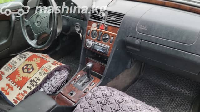 Mercedes-Benz C-Класс I (W202) Рестайлинг 180 1.8 AT