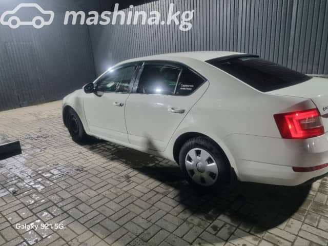 Skoda Octavia III (A7) 1.2 MT