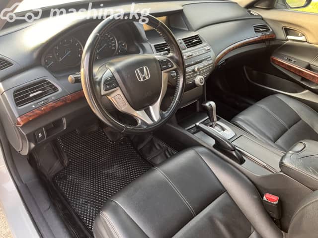 Honda Accord VIII 3.5 AT