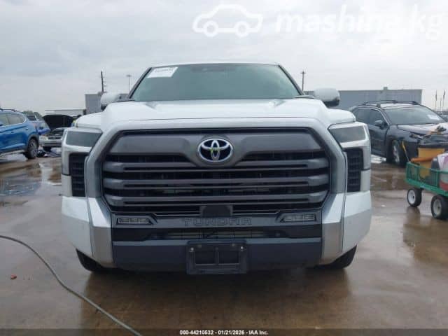 Toyota Tundra III CrewMax 3.5 AT 4WD