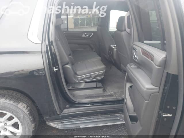 Chevrolet Suburban XII 5.3 AT 4WD