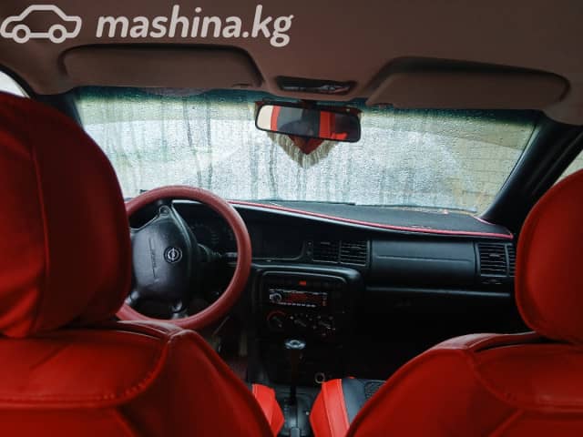Opel Vectra B 1.6 AT