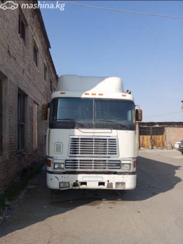 International 9000 Series