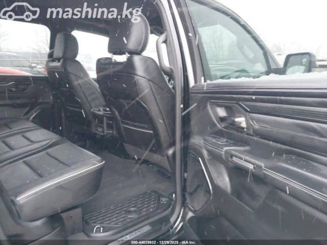 RAM 1500 V Quad Cab 5.7 AT 4WD