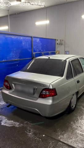 Daewoo Nexia I Рестайлинг 1.6 MT