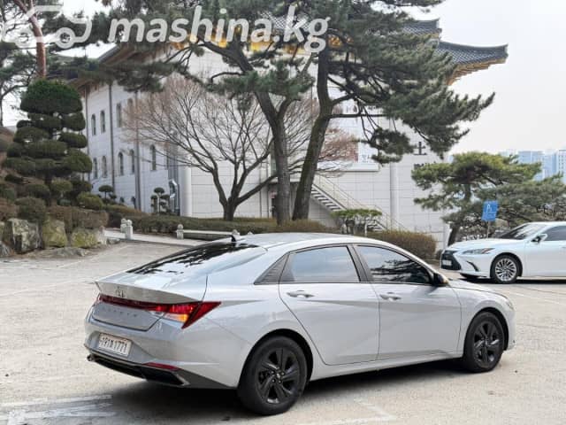Hyundai Avante VII 1.6hyb AMT