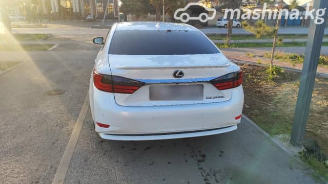 Lexus ES VI Рестайлинг 300h 2.5hyb CVT