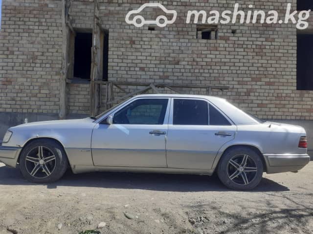 Mercedes-Benz E-Класс I (W124) 320 3.2 AT