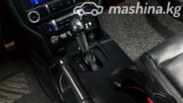 Ford Mustang VI Рестайлинг 2.3 AT