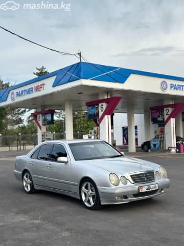 Mercedes-Benz E-Класс II (W210, S210) Рестайлинг 240 2.6 AT