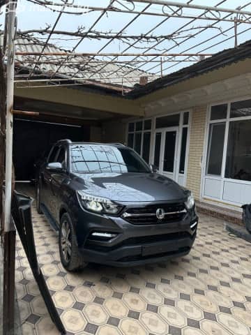 SsangYong Rexton Sports I 2.2d AT 4WD