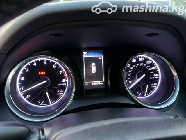 Toyota Camry VIII (XV70) 2.5 AT