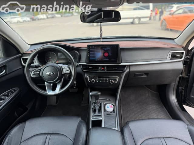 Kia K5 II 2.0 AT
