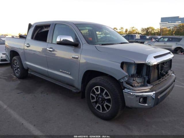 Toyota Tundra II Рестайлинг CrewMax 5.7 AT 4WD