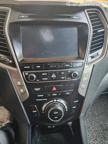 Hyundai Santa Fe III Рестайлинг 2.0d AT