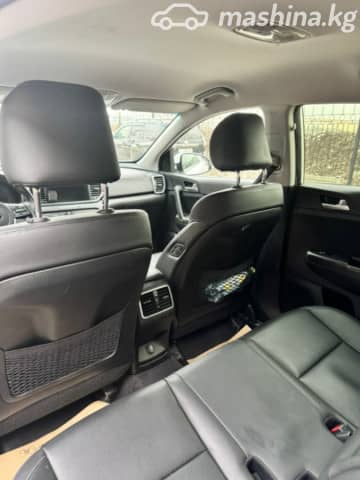 Kia Sportage IV Рестайлинг 2.0d AT