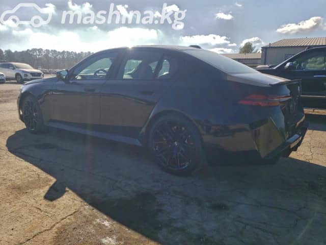 BMW M5 VII (G90) 4.4hyb AT 4WD