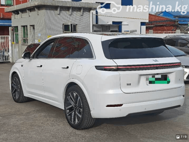 LiXiang L7 Рестайлинг 1.5hyb AT 4WD