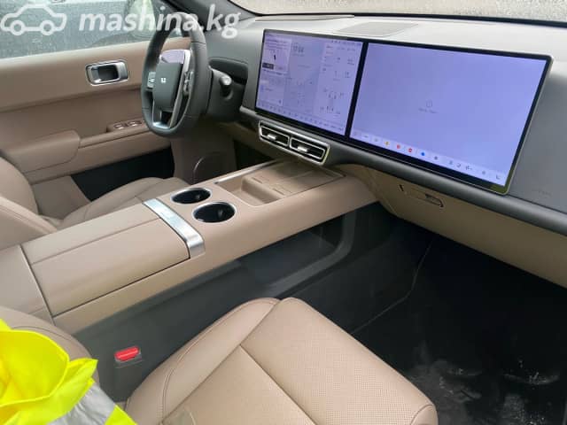 LiXiang L7 Рестайлинг 1.5hyb AT 4WD