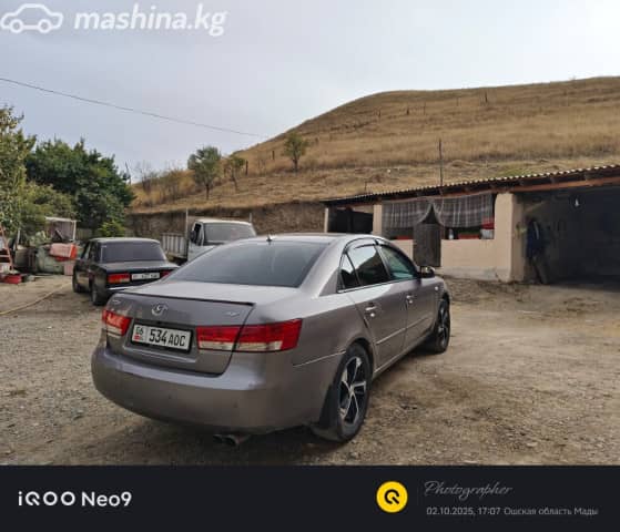 Hyundai Sonata V (NF) 2.4 AT