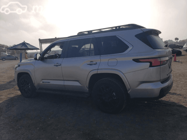 Toyota Sequoia III 3.5hyb AT 4WD