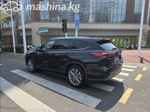 Toyota Highlander IV (U70) 2.5hyb AT 4WD