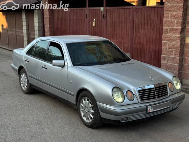 Mercedes-Benz E-Класс II (W210, S210) 320 3.2 AT