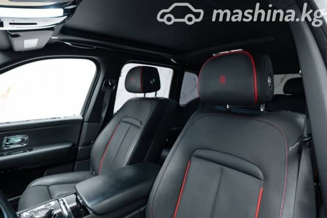 Rolls-Royce Cullinan I 6.7 AT AWD